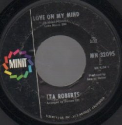 画像1: LEA ROBERTS / LOVE ON MY MIND . STAY WITH ME