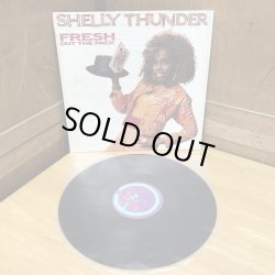 画像5: SHELLY THUNDER / FRESH OUT THE PACK