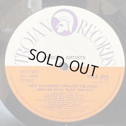 画像5: V.A. / "keep on coming through the door..." JAMAICAN DEEJAY MUSIC 1969-1973 