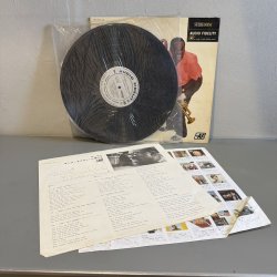 画像3: ルイ・アームストロング ~ Louis Armstrong / サッチモ・キング・オリヴァーに捧げる ~ Satchmo Plays King Oliver (LP)　
