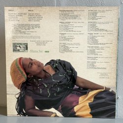 画像2: ジュディ・モワット ~ Judy Mowatt / ワーキング・ワンダーズ ~ Working Wonders (LP)