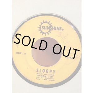 画像: BYRON LEE . SLOOPY . GOLDFINGER