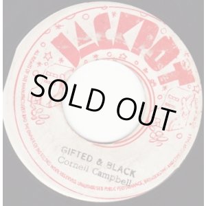 画像: CORNELL CAMPBELL . FIFTED AND BLACK