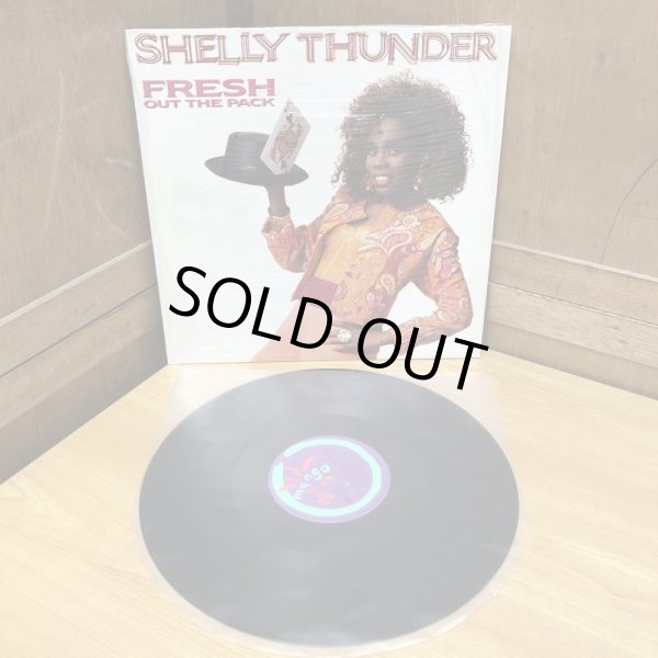 画像5: SHELLY THUNDER / FRESH OUT THE PACK