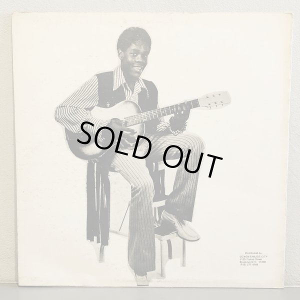 画像2: DENNIS BROWN /  No Man Is An Island 