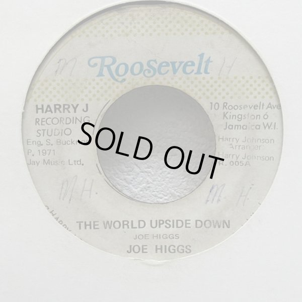 画像1: JOE HIGGS / THE WORLD UPSIDE DOWN  (7")