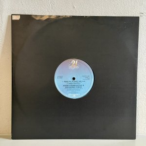 画像: アフリカ・バンバータ&ソウルソニック・フォース ~ Afrika Bambaataa & Soulsonic Force / ルッキング・フォー・ザ・パーフェクト・ビート ~ Looking For The Perfect Beat (12インチ)