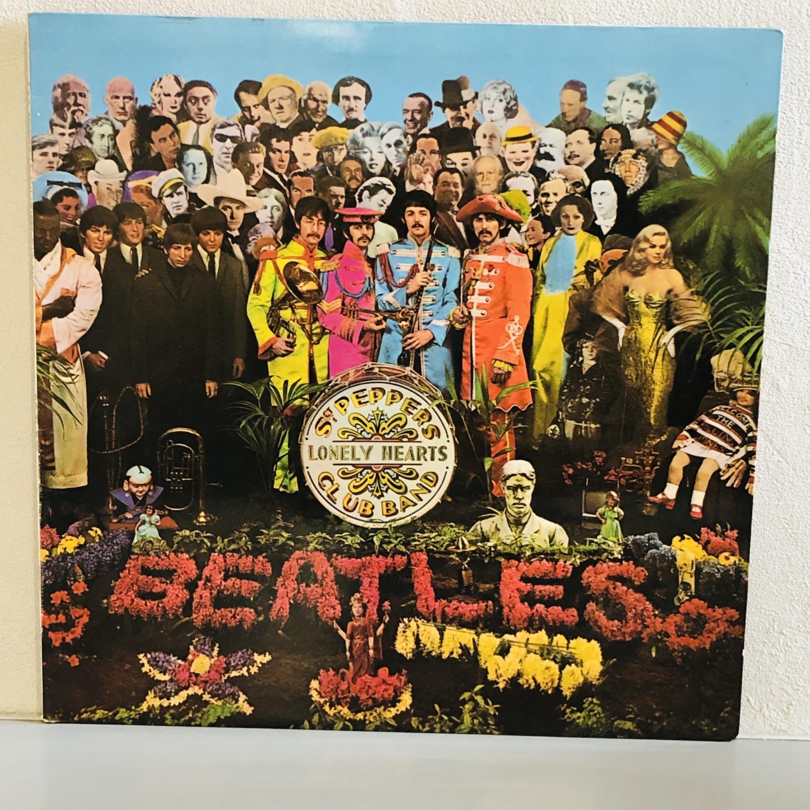 画像1: THE BEATLES / SGT PEPPERS LONELYHEARTS CLUB BAND　赤盤  OP-8163 