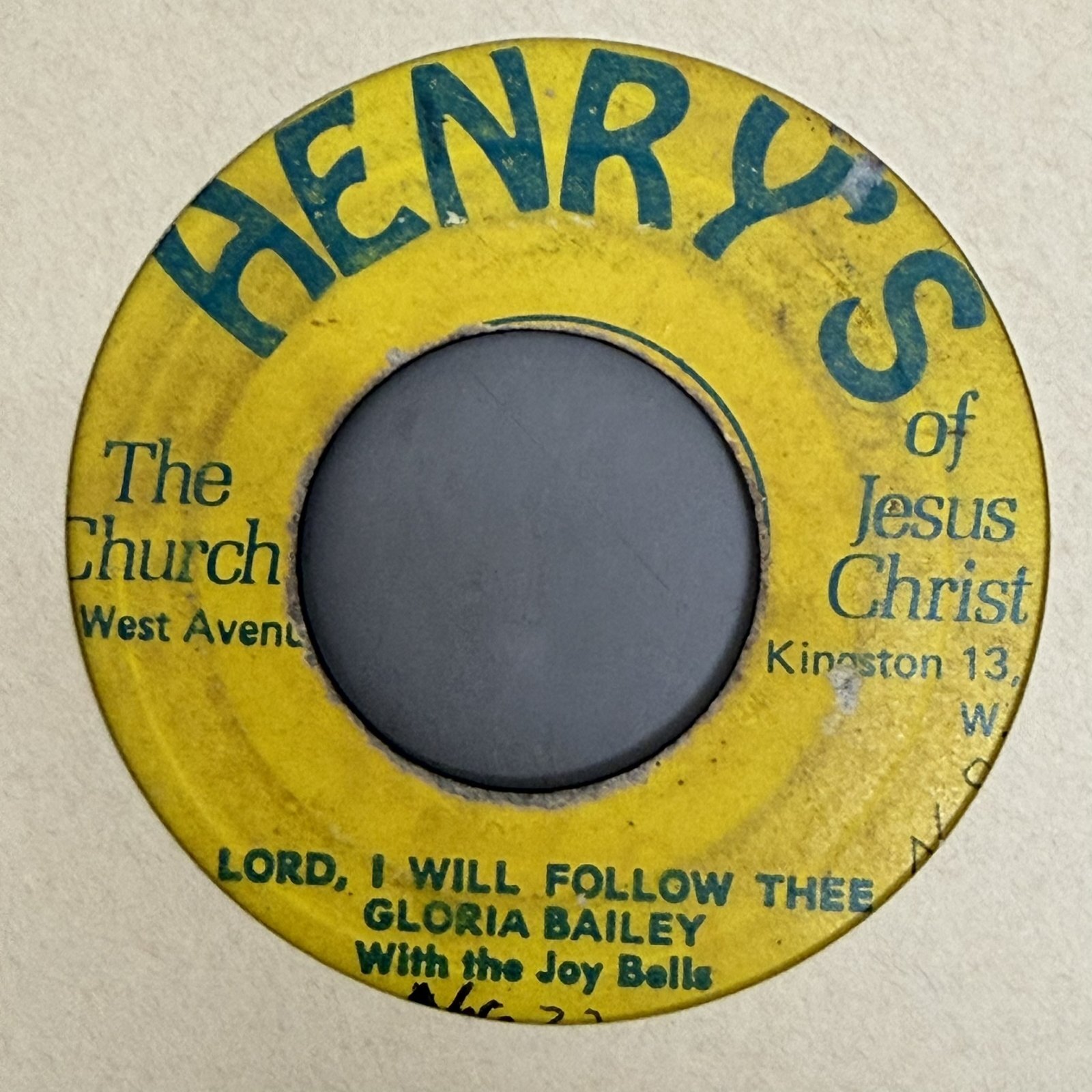 画像2: GLORIA BAILEY WITH THE JOY BELLS / JESUS IS THE ROCK c/w LORD, I WILL FOLLOW THEE (7")