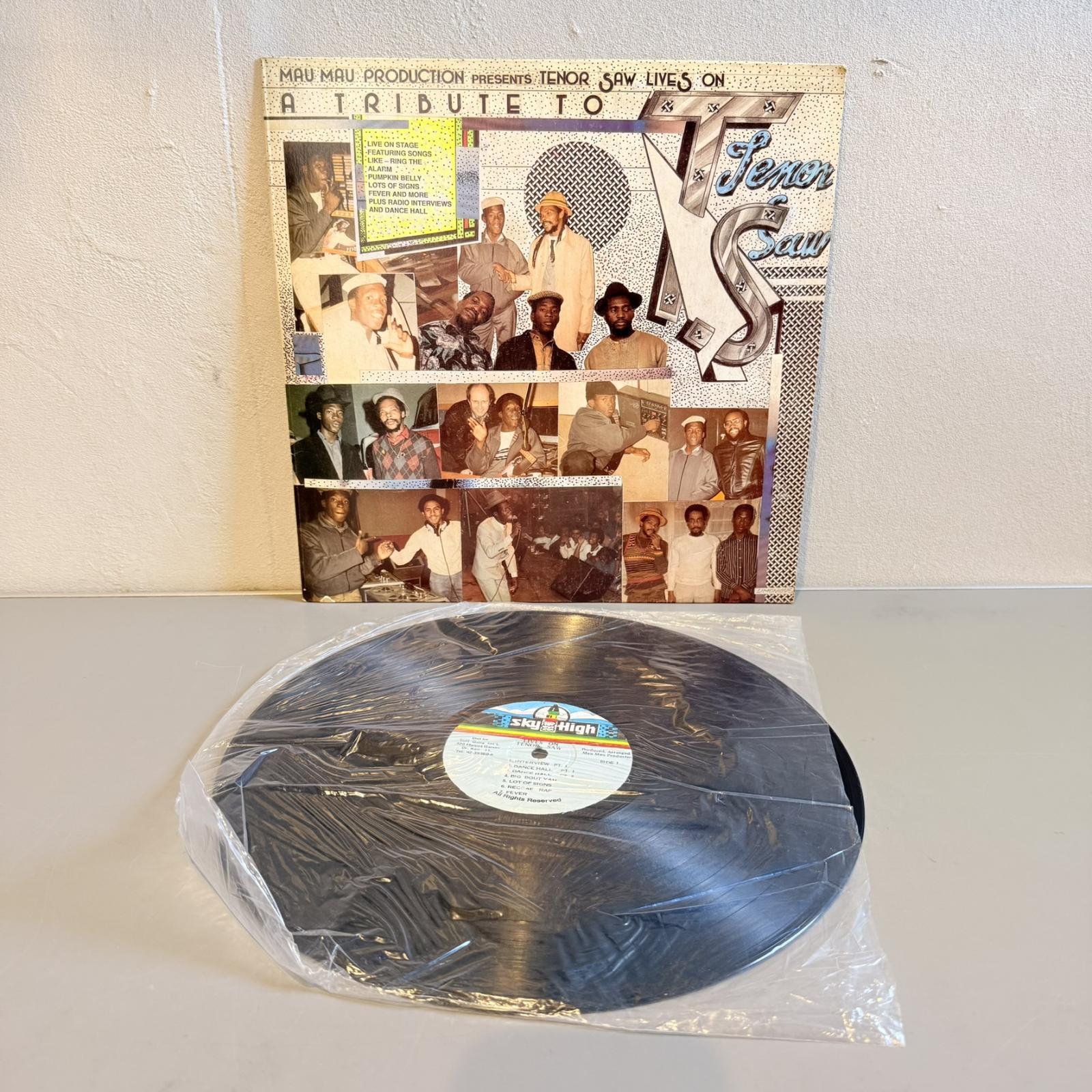 画像3: テナー・ソウ ~ Tenor Saw / テナー・ソウ・ライヴズ・オン ~ Lives On: A Tribute To Tenor Saw (LP)　