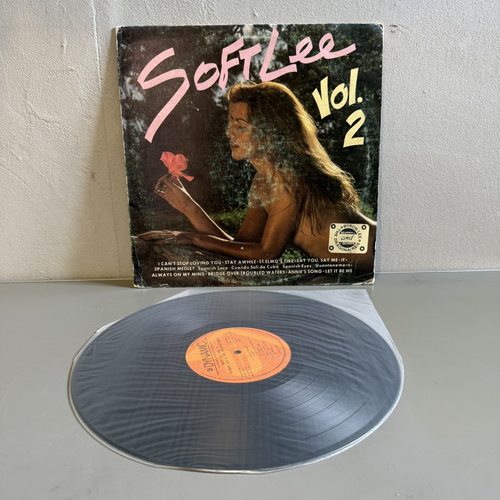 画像3: バイロン・リー＆ザ・ドラゴネアーズ ~ Byron Lee & The Dragonaires / ソフト・リー Vol.II ~ Soft Lee Vol. II (LP)　