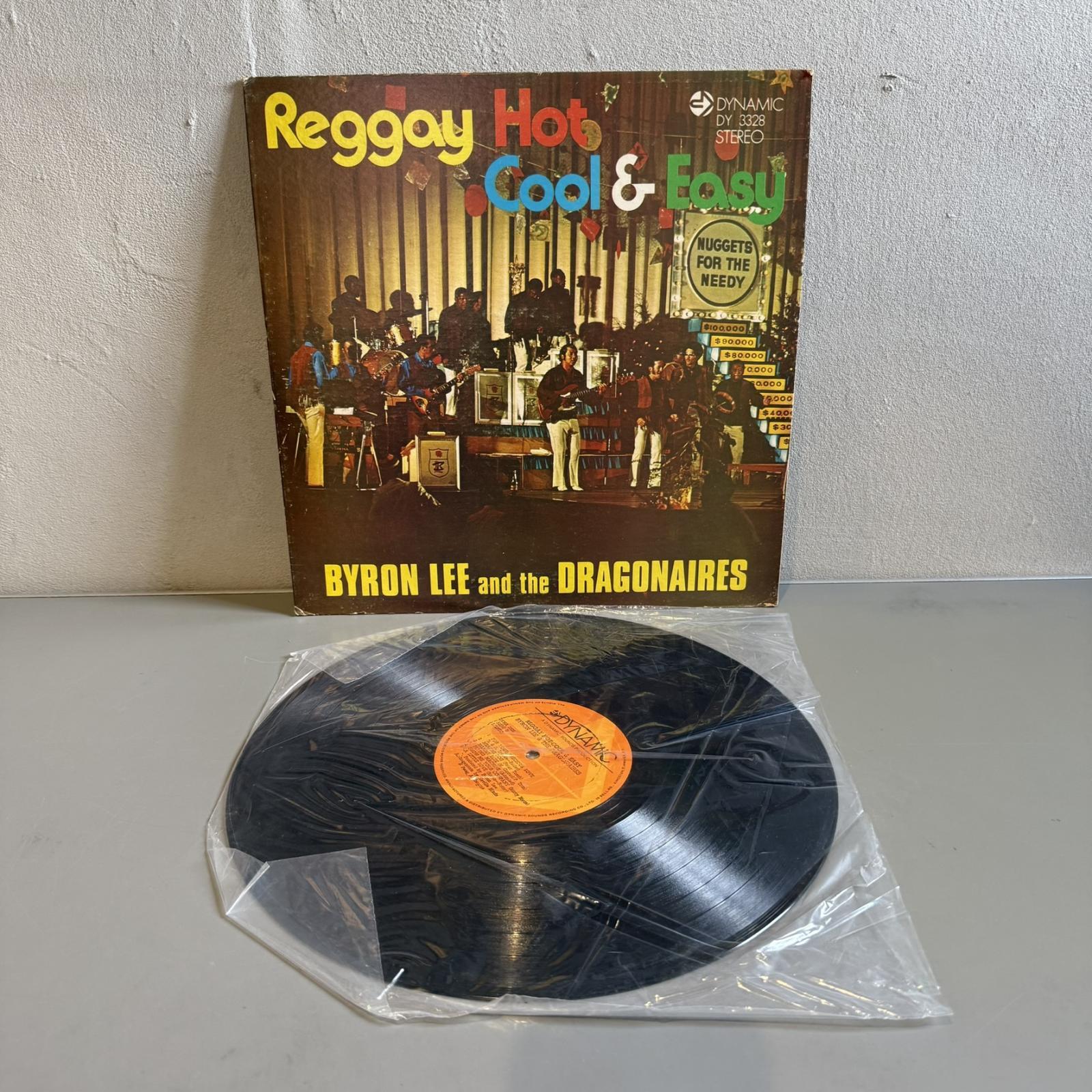 画像3: バイロン・リー&ザ・ドラゴネアーズ ~ Byron Lee And The Dragonaires / レゲイ・ホット・クール&イージー ~ Reggay Hot Cool & Easy (LP)